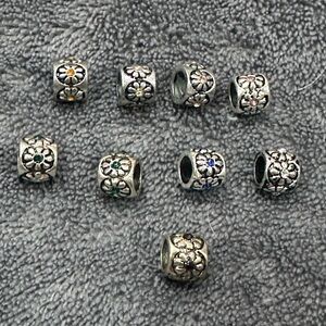 Silver White Flower Bead Charm Spacer For Eupropean& Pendor Bracelet